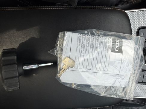 Used 2025 MAZDA CX-70 3.3 Turbo S w/ Premium Package image 20