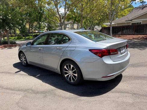 Used 2017 Acura TLX FWD image 27