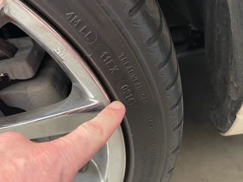 Used 2006 MAZDA MX-5 Miata Grand Touring w/ Premium Pkg image 4