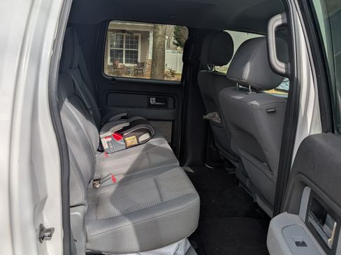 Used 2012 Ford F150 XLT w/ XLT Chrome Pkg image 10