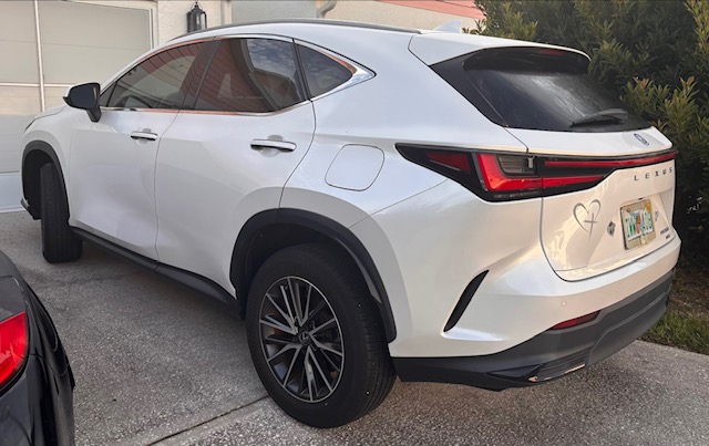 Used 2024 Lexus NX 350 AWD image 4