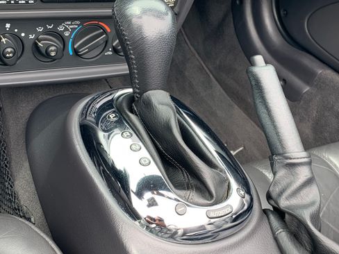 Used 2000 Plymouth Prowler image 15