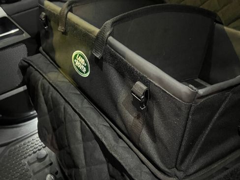 Used 2023 Land Rover Defender 110 S image 10