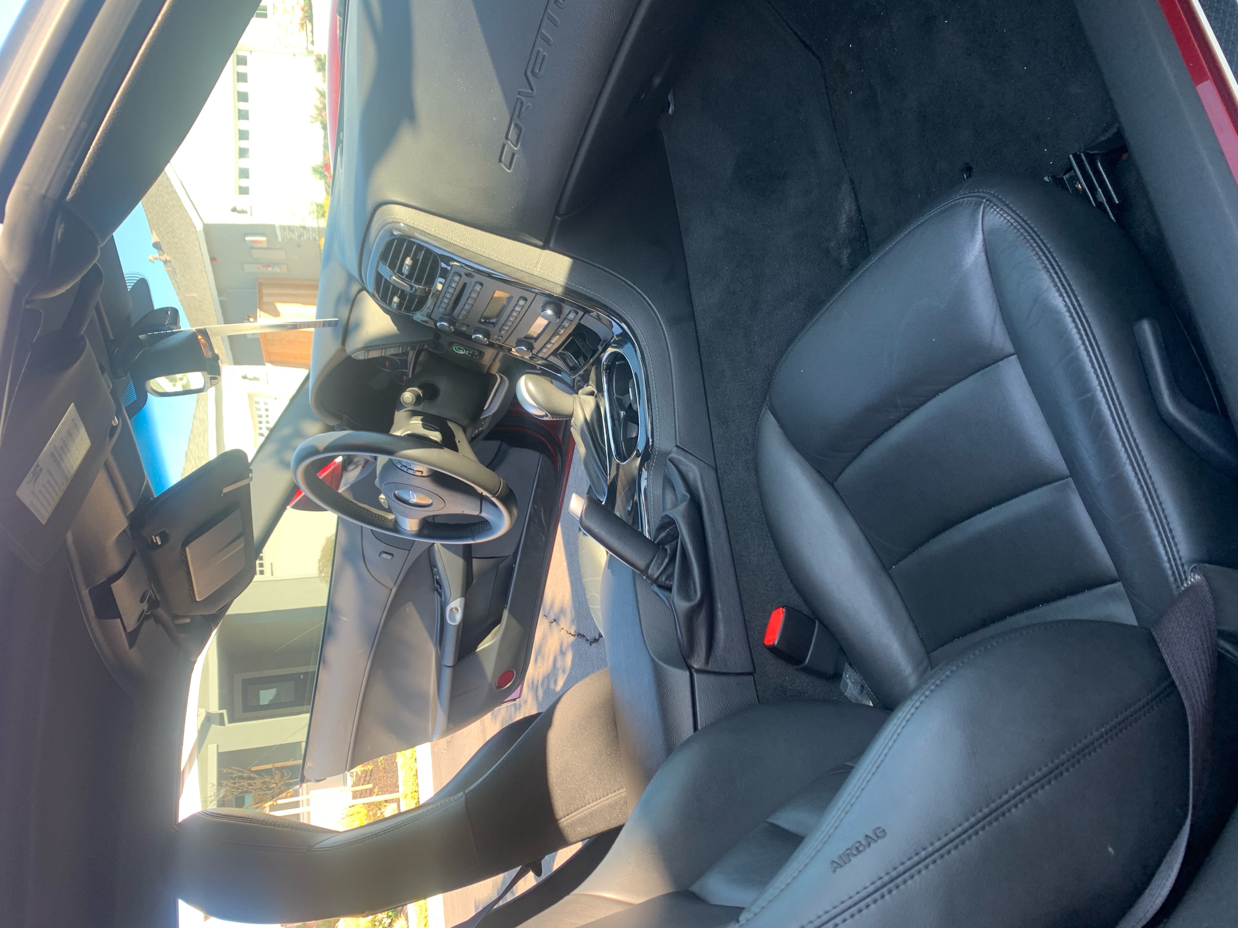 Used 2011 Chevrolet Corvette Coupe w/ 1LT RWD image 9