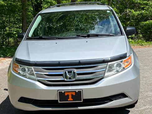 Used 2013 Honda Odyssey LX image 1