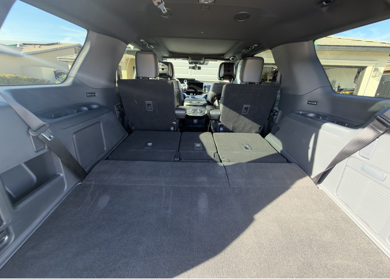 Used 2026 Ford Expedition Platinum w/ Stealth Performance Package AWD/4WD image 10