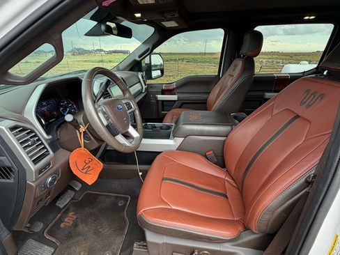 Used 2019 Ford F350 King Ranch w/ King Ranch Ultimate Package AWD/4WD image 12