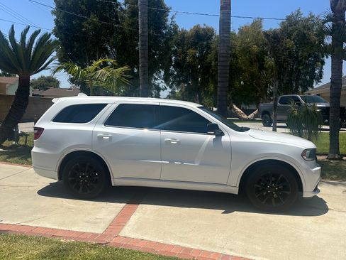 Used 2017 Dodge Durango GT w/ Blacktop Package RWD image 4