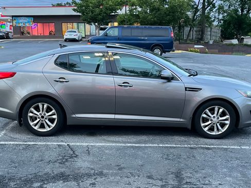 Used 2013 Kia Optima EX w/ Premium Pkg image 1