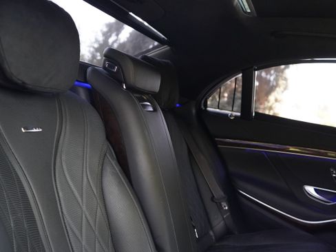 Used 2015 Mercedes-Benz S 63 AMG 4MATIC Sedan image 17