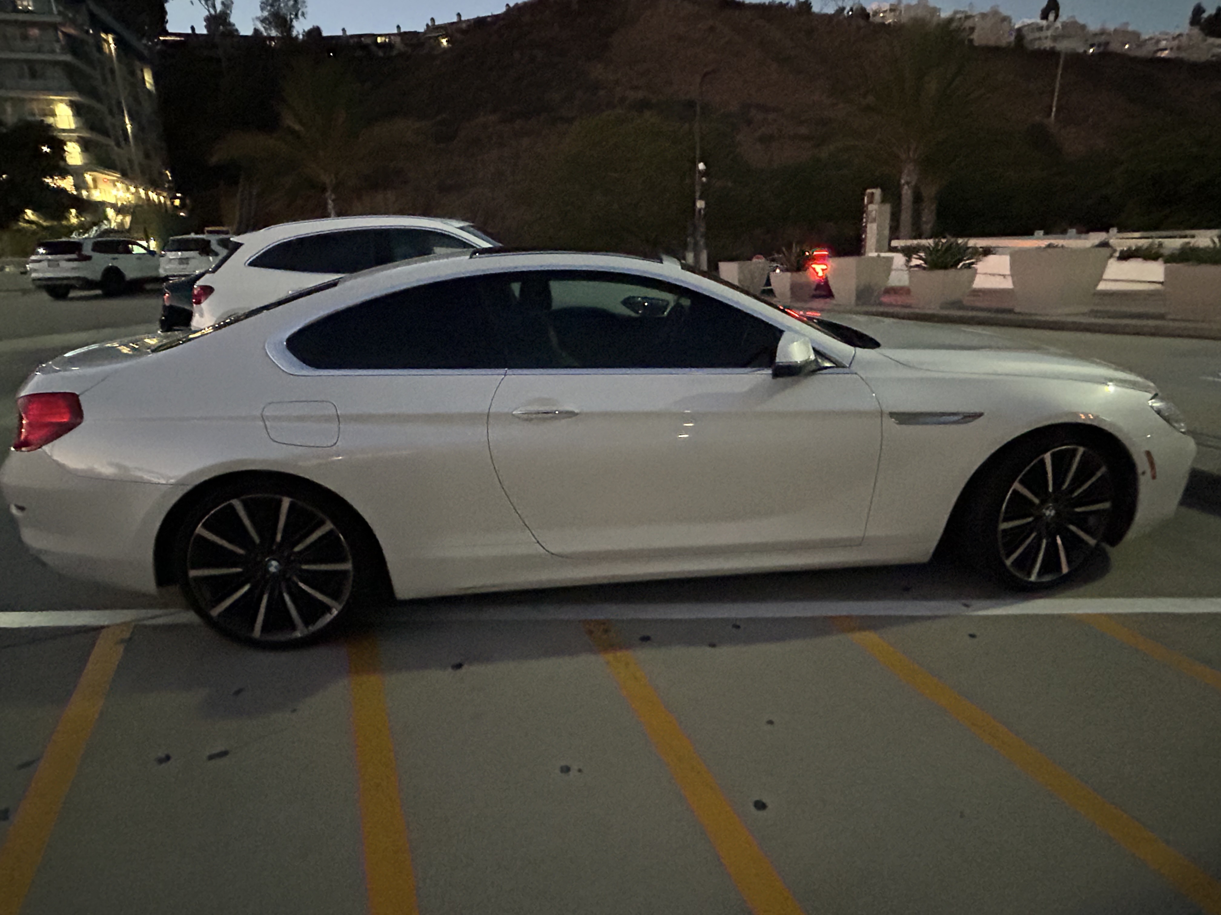 Used 2016 BMW 650i xDrive Coupe AWD/4WD image 4