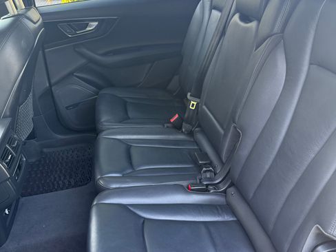 Used 2019 Audi Q7 3.0T Premium Plus w/ Premium Plus Package image 13