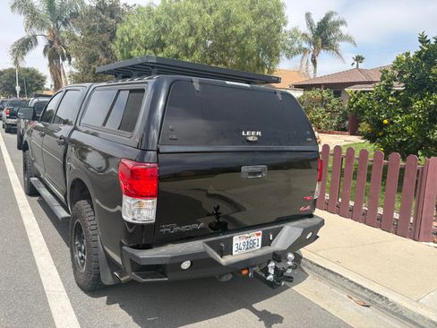 Used 2012 Toyota Tundra 4x4 CrewMax w/ TRD Off-Road Pkg image 9