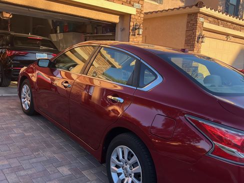 Used 2015 Nissan Altima 2.5 S w/ Power Driver Seat Package image 4