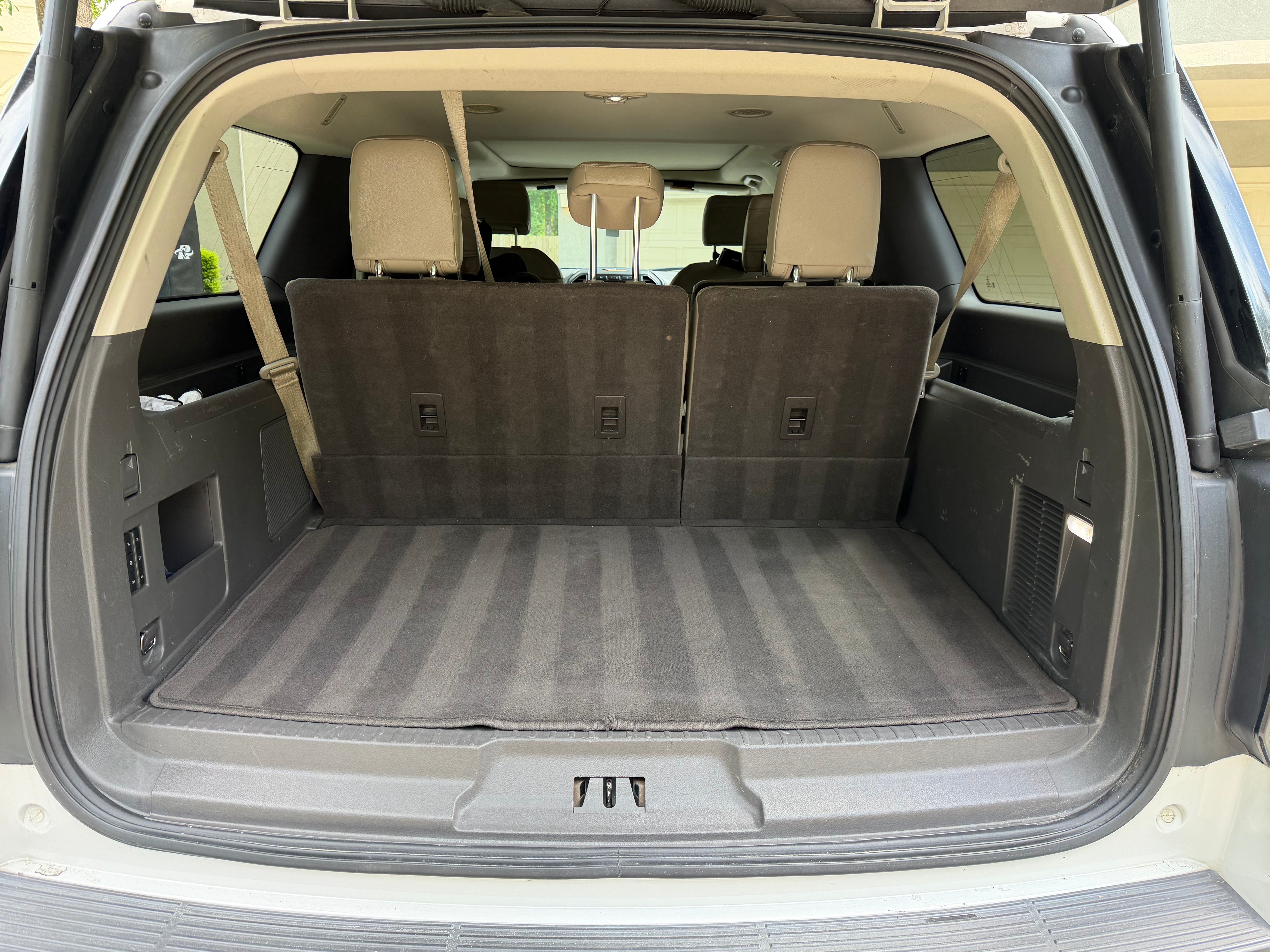 Used 2019 Ford Expedition Max Limited w/ Equipment Group 301A RWD image 6