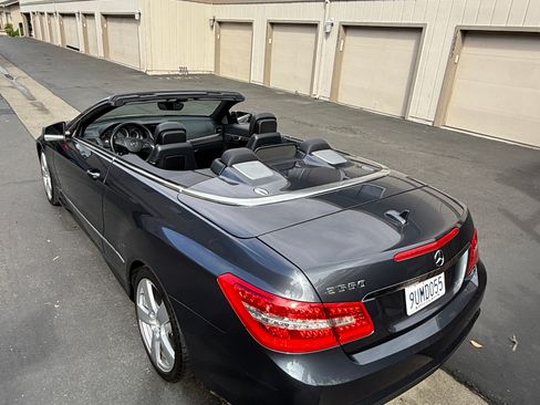 Used 2011 Mercedes-Benz E 550 Cabriolet image 6