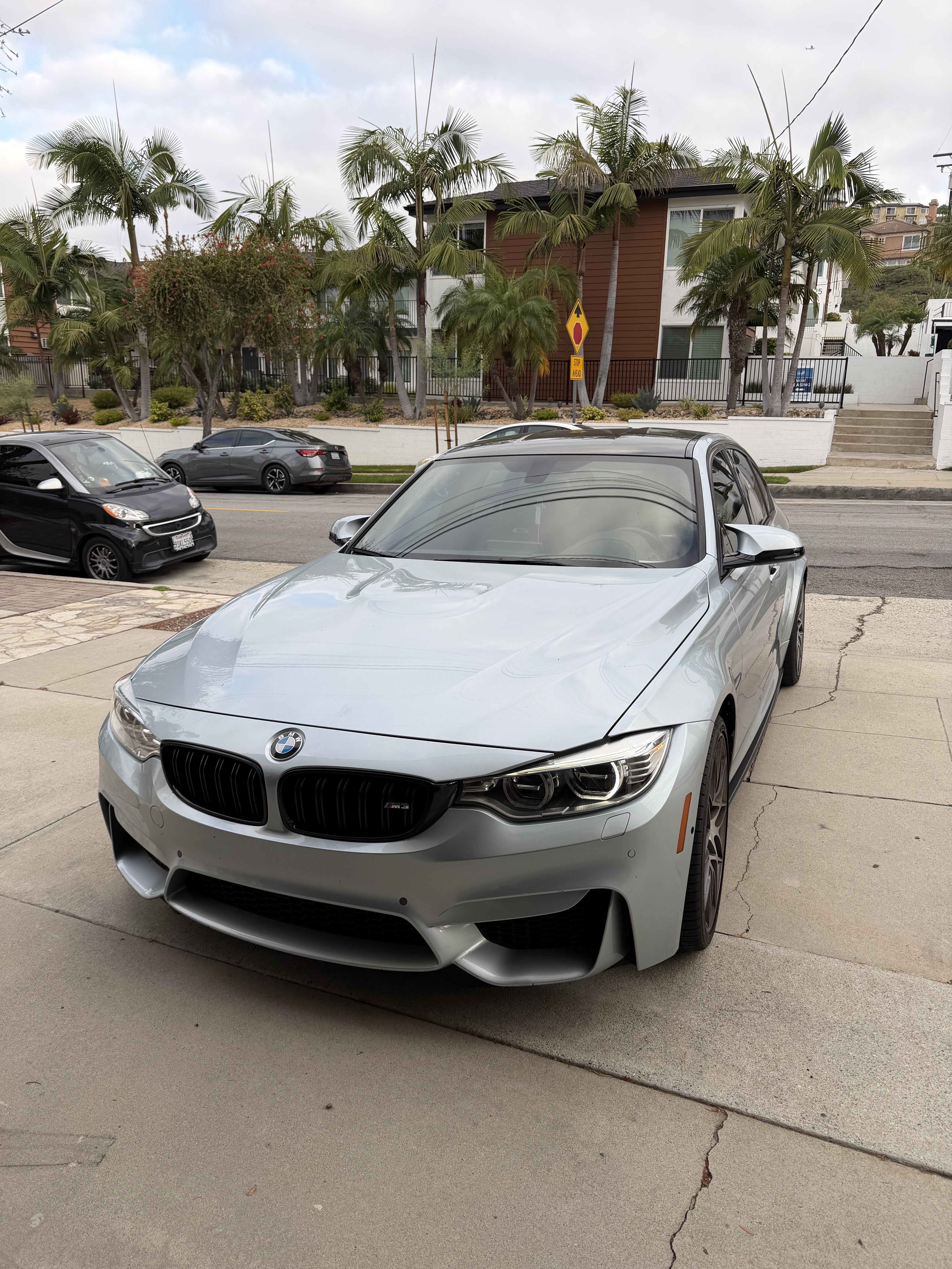 Used 2017 BMW M3 RWD image 11