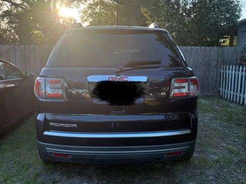 Used 2015 GMC Acadia SLT image 4