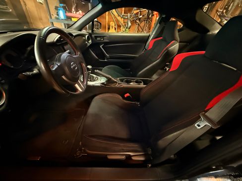 Used 2013 Scion FR-S image 21