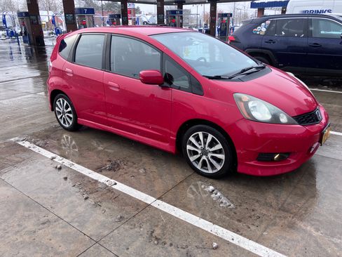 Used 2012 Honda Fit Sport image 2