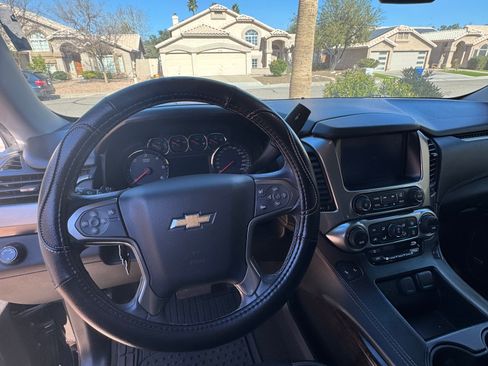 Used 2018 Chevrolet Tahoe LT image 8