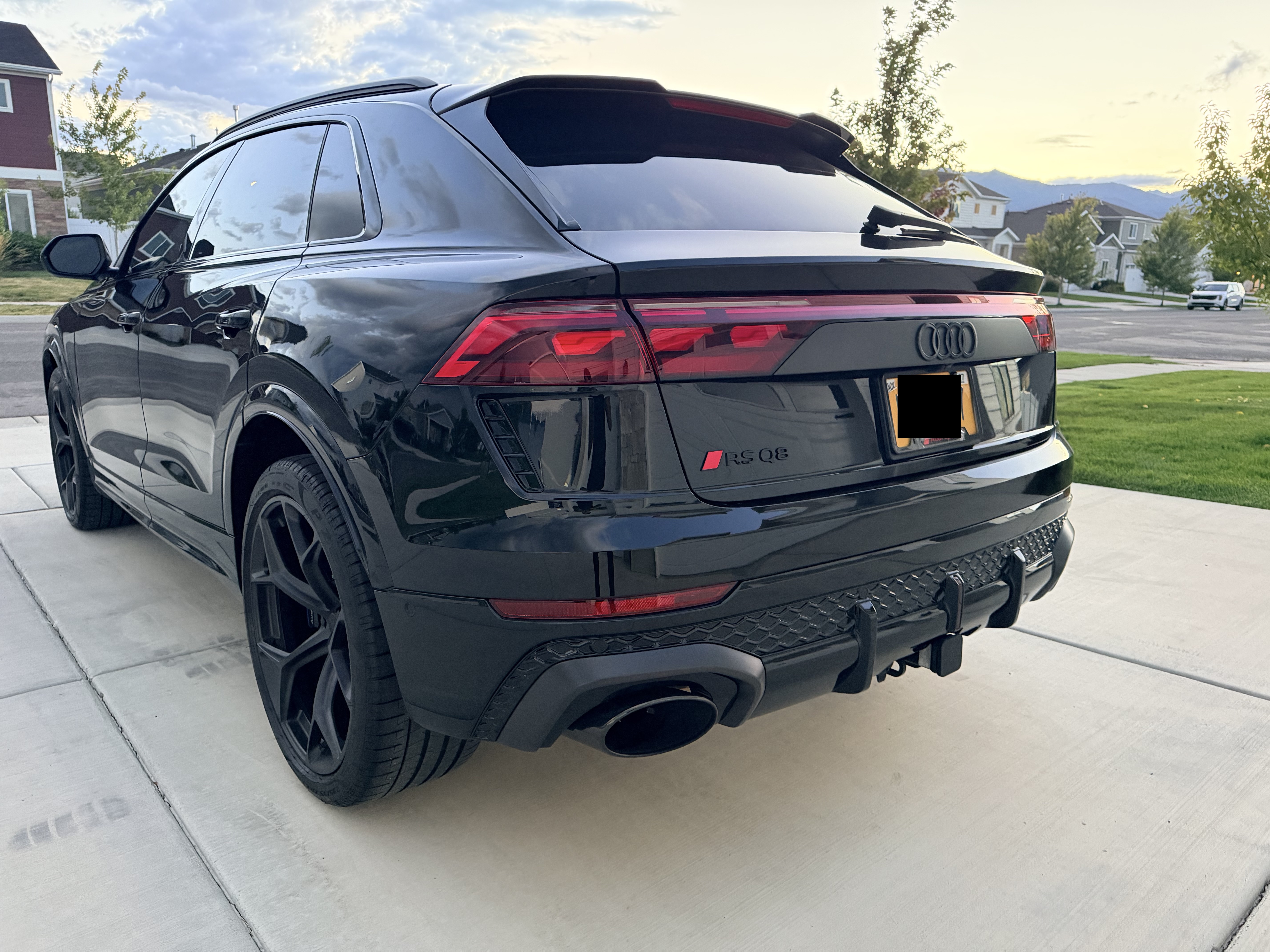Used 2026 Audi RS Q8 performance AWD/4WD image 4