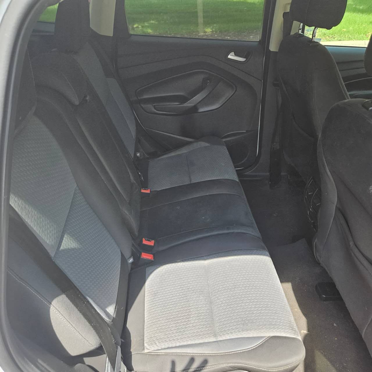Used 2017 Ford Escape SE AWD/4WD image 14