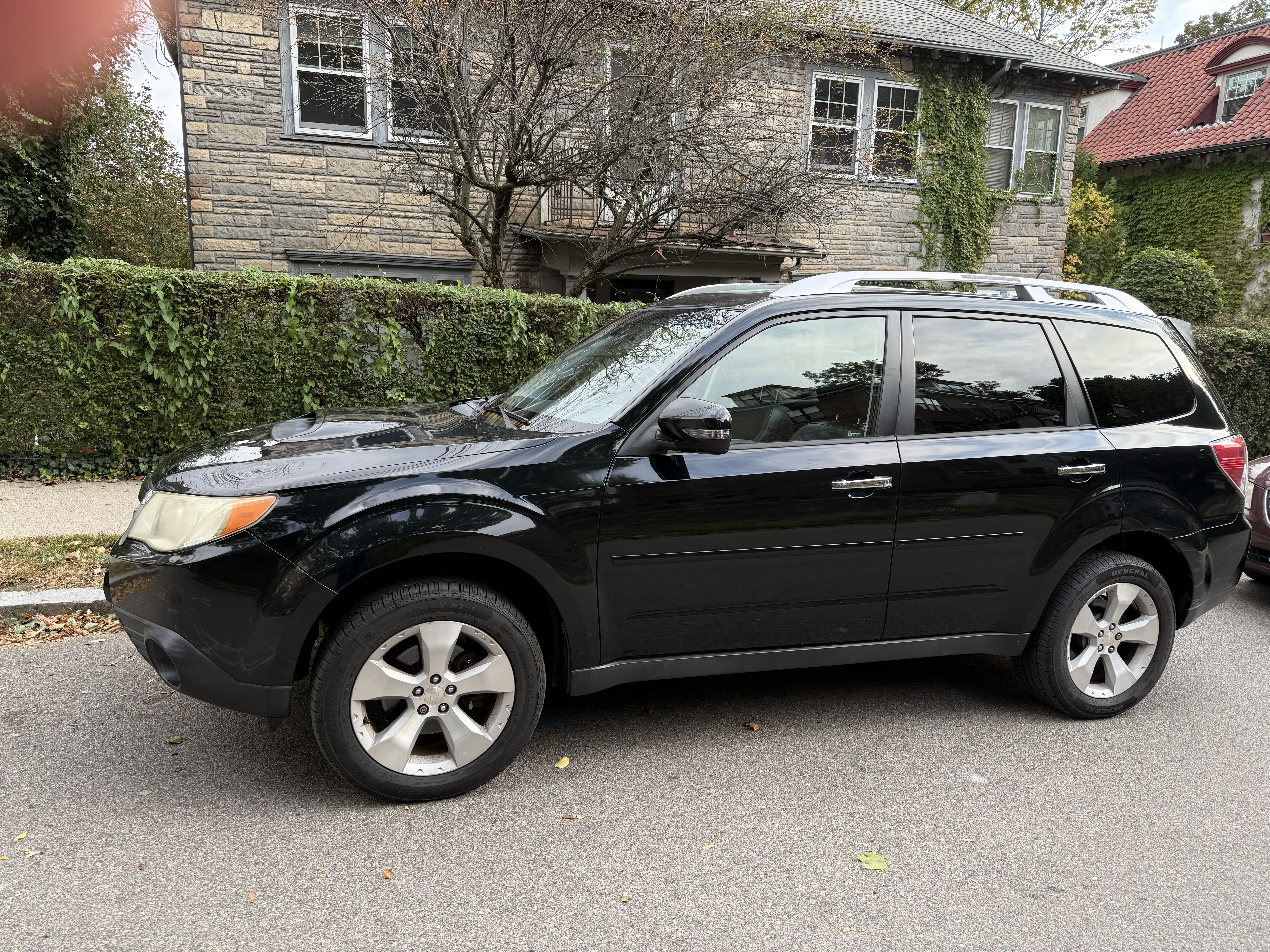 Used 2012 Subaru Forester 2.5XT Touring AWD/4WD image 5