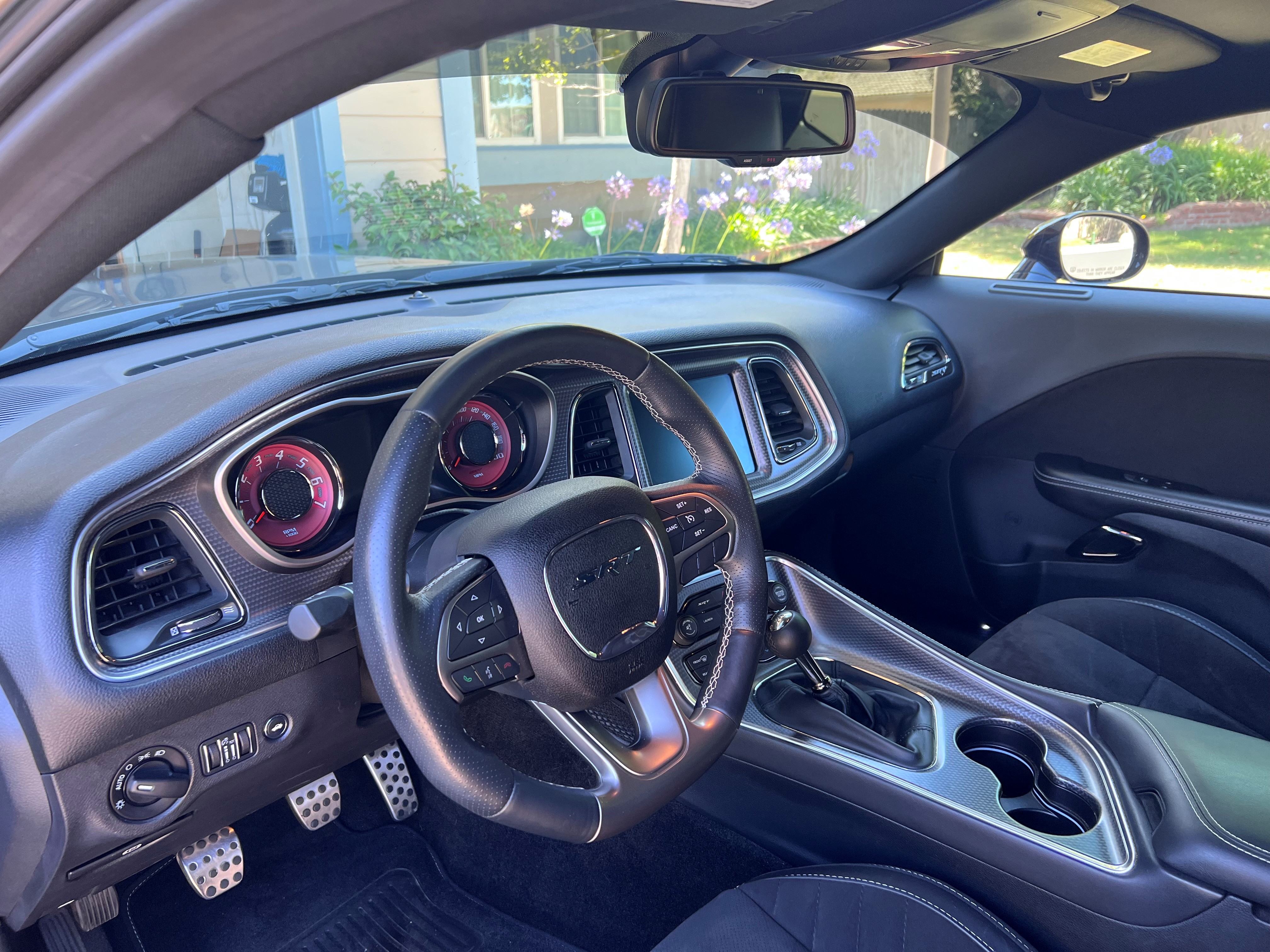 Used 2015 Dodge Challenger SRT Hellcat RWD image 21