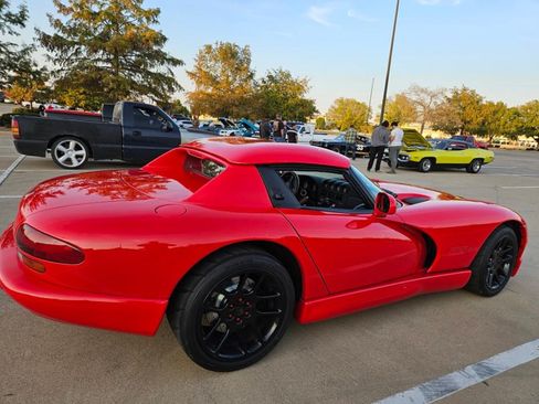 Used 2000 Dodge Viper RT/10 image 9