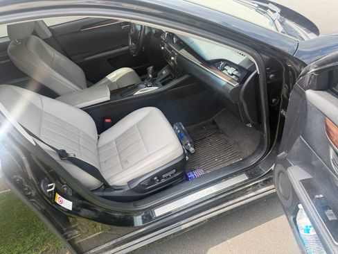 Used 2017 Lexus ES 350 w/ Luxury Package FWD image 23