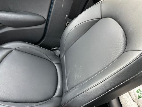 Used 2019 MINI Cooper 4-Door Hardtop image 10