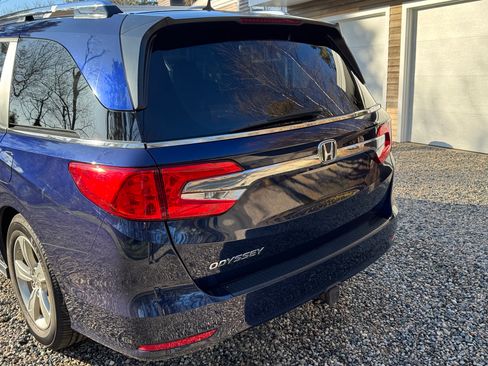Used 2018 Honda Odyssey EX-L image 4