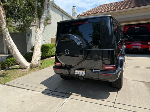 Used 2023 Mercedes-Benz G 550 image 11