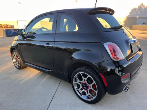 Used 2015 FIAT 500 Sport image 8