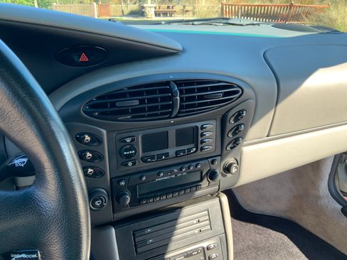 Used 2000 Porsche Boxster S image 17