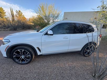 Used 2021 BMW X5 sDrive40i w/ Premium Package 2