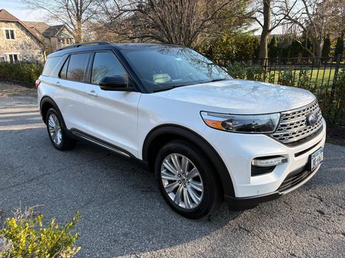 Used 2020 Ford Explorer Limited image 31