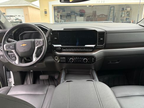 Used 2025 Chevrolet Silverado 2500 LT w/ All Star Edition AWD/4WD image 13