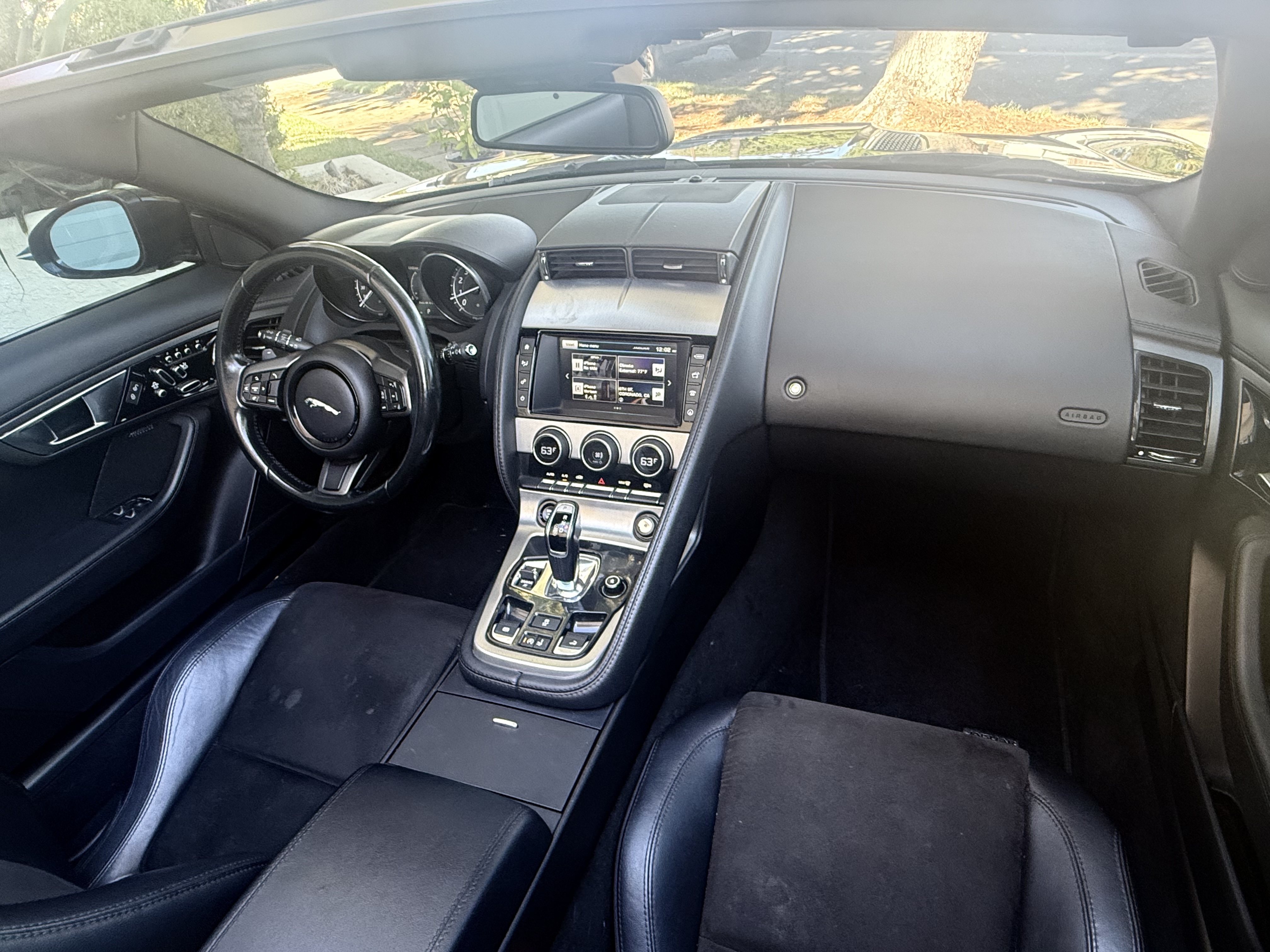Used 2017 Jaguar F-TYPE Convertible RWD image 6