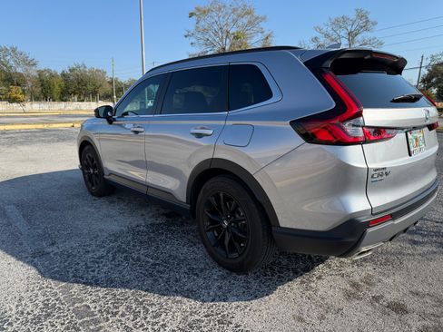 Used 2024 Honda CR-V Sport image 6