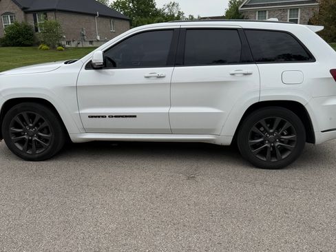 Used 2018 Jeep Grand Cherokee High Altitude AWD/4WD image 2