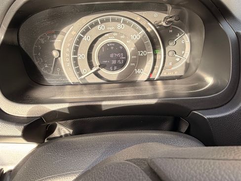 Used 2013 Honda CR-V LX image 9