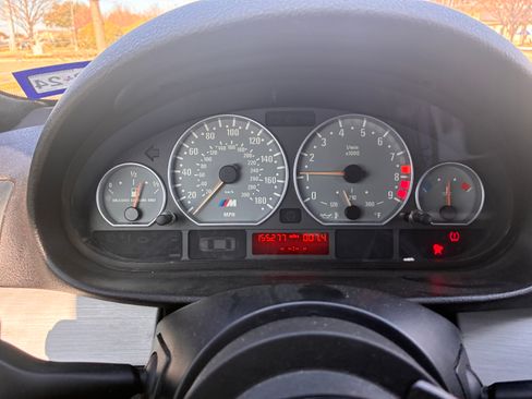 Used 2005 BMW M3 Coupe image 10