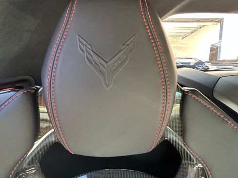 Used 2023 Chevrolet Corvette Stingray Premium Cpe w/ Z51 Performance Package image 24