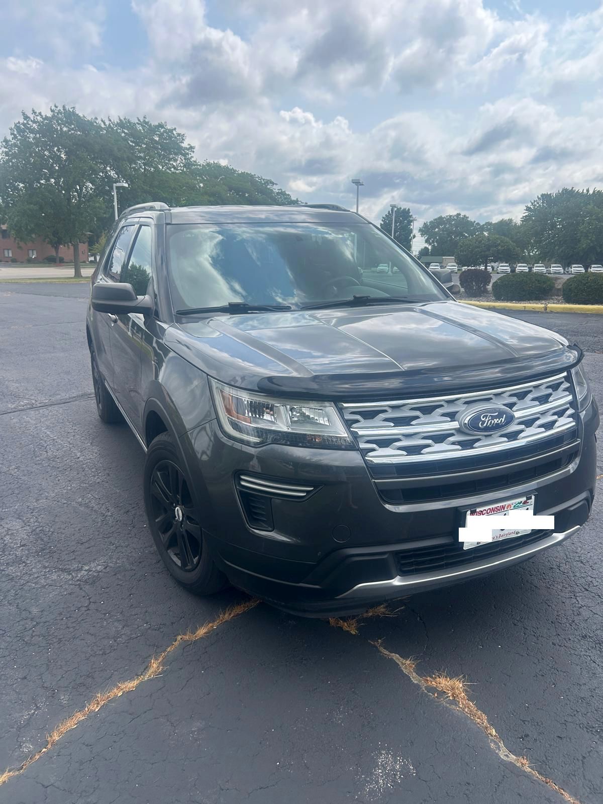 Used 2018 Ford Explorer XLT AWD/4WD image 5
