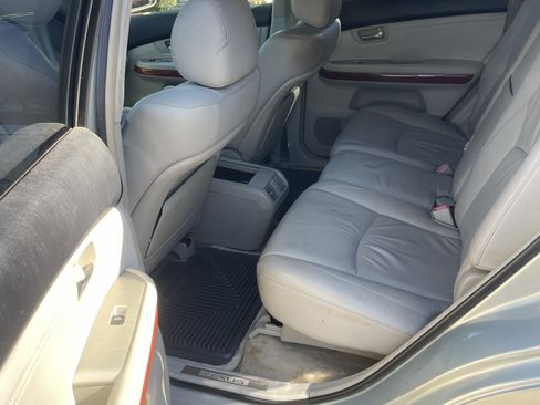 Used 2004 Lexus RX 330 AWD image 10