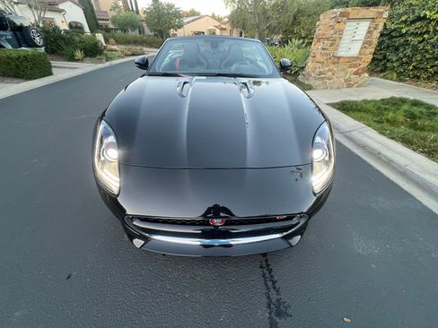 Used 2015 Jaguar F-TYPE S image 2