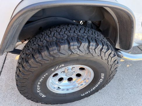 Used 1995 Jeep Wrangler Sport S image 9