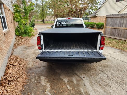Used 2004 Chevrolet Silverado 1500 W/T image 20